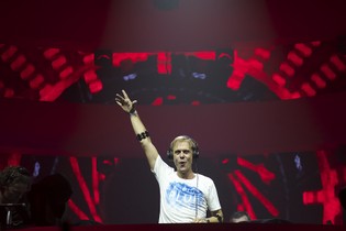 A State of Trance 2015_666_1.jpg